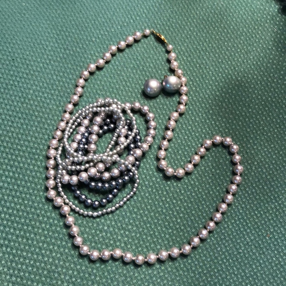 Vintage faux Tahitian pearl jewelry